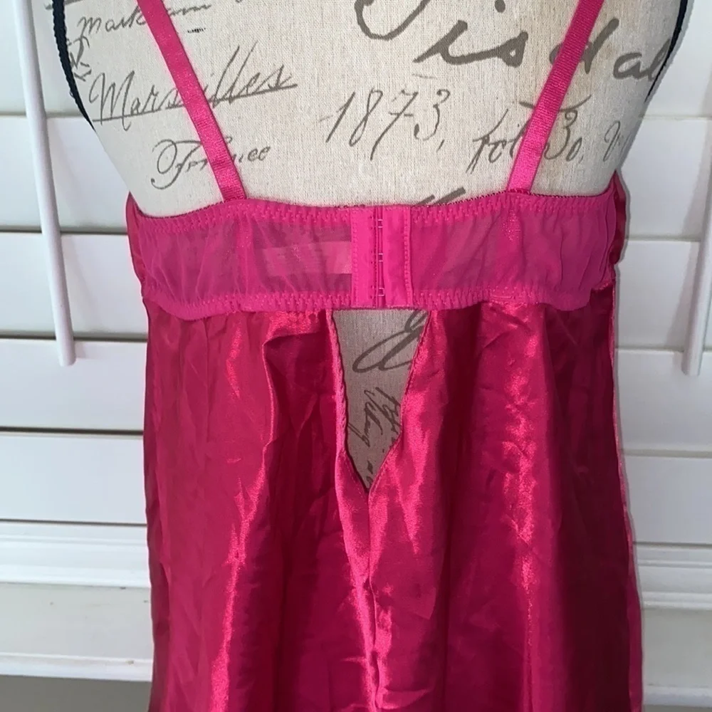 Cacique hot pink black lace babydoll chemise